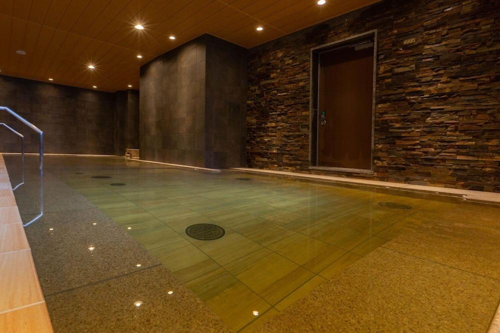 Hot Spring Osaka Hinode Hotel Nipponbashi Bagian luar foto